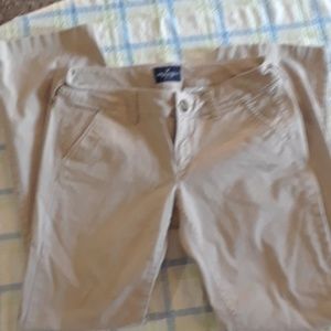 American Eagle Khaki Pant